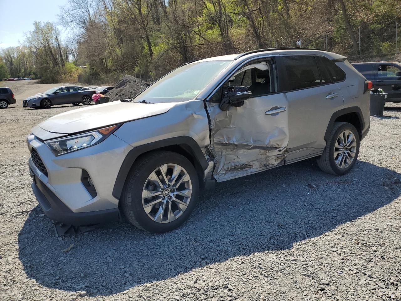  Salvage Toyota RAV4