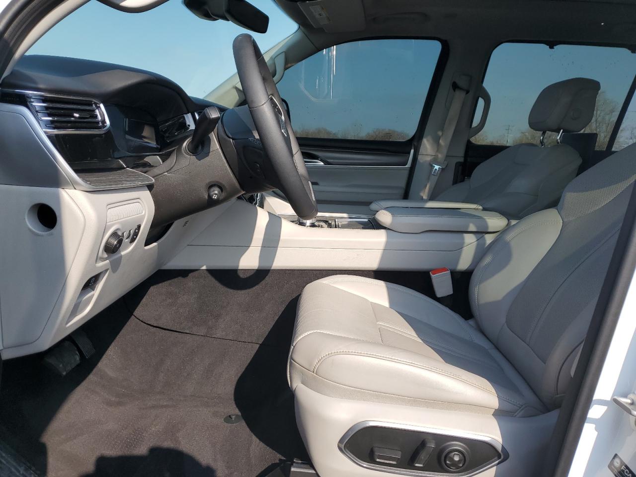 JEEP WAGONEER SERIES III