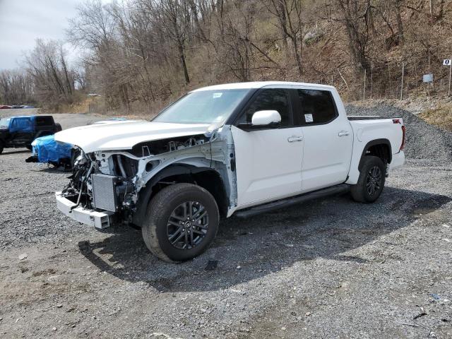 TOYOTA TUNDRA CREWMAX SR