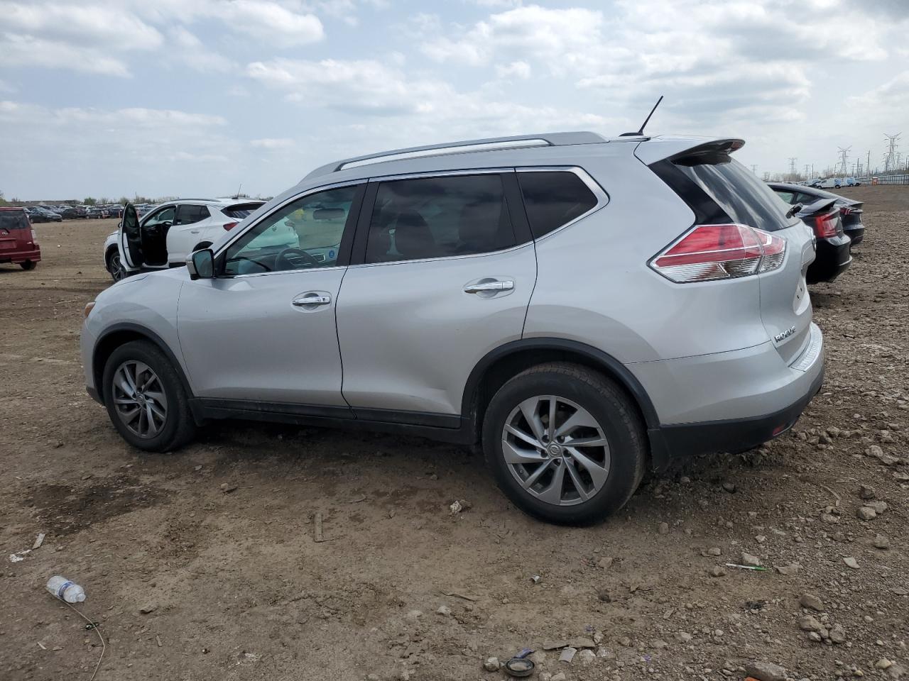 Nissan Rogue s 2015