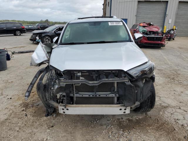 2017 TOYOTA 4RUNNER SR - JTEZU5JR1H5155544