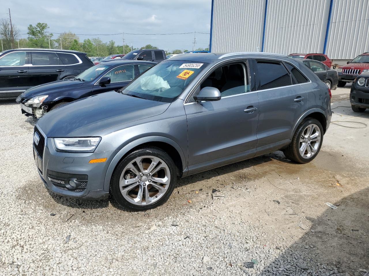 AUDI Q3 PREMIUM PLUS