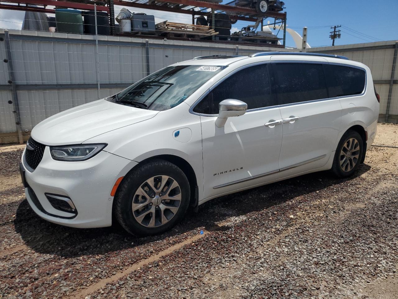 CHRYSLER PACIFICA HYBRID PINNACLE