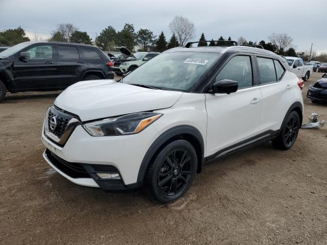 NISSAN KICKS S