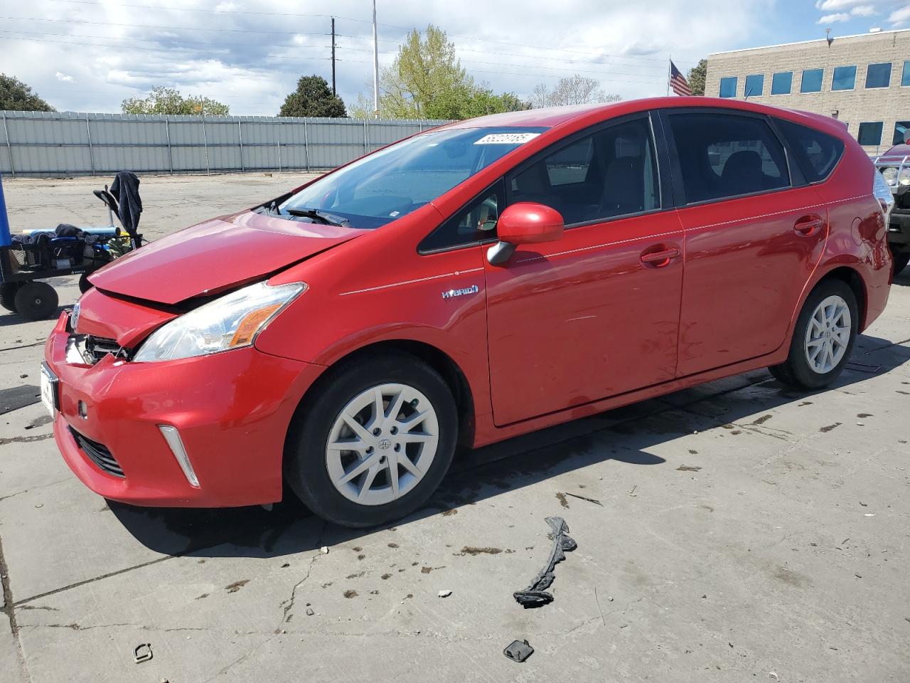 TOYOTA PRIUS V