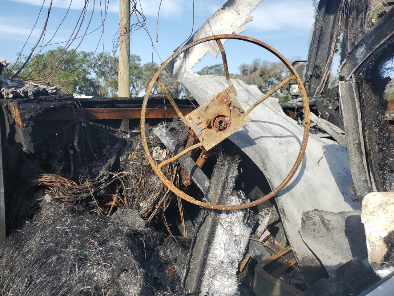 Lot #3213808802 2015 FREIGHTLINER CHASSIS XC