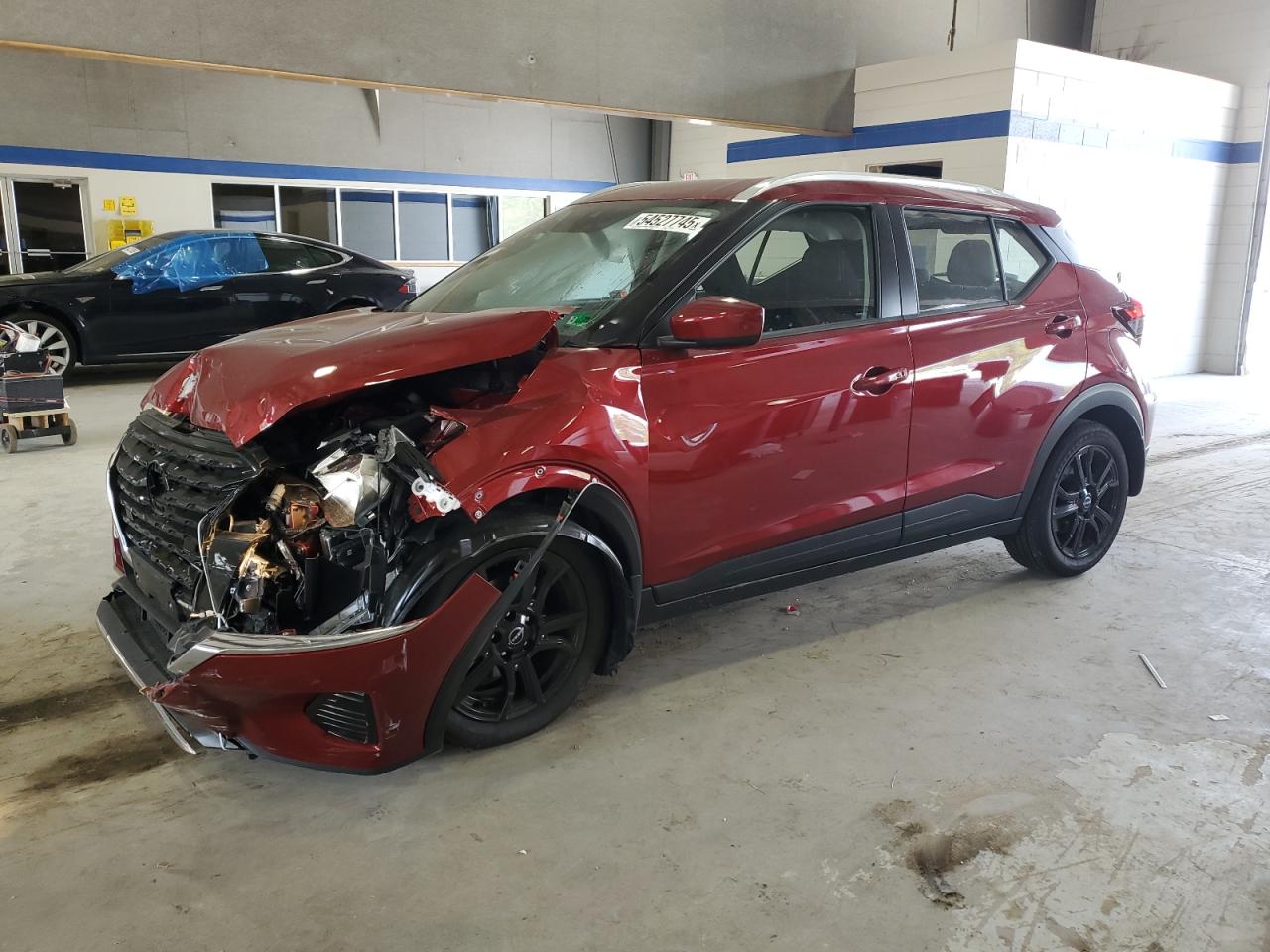 NISSAN KICKS SV