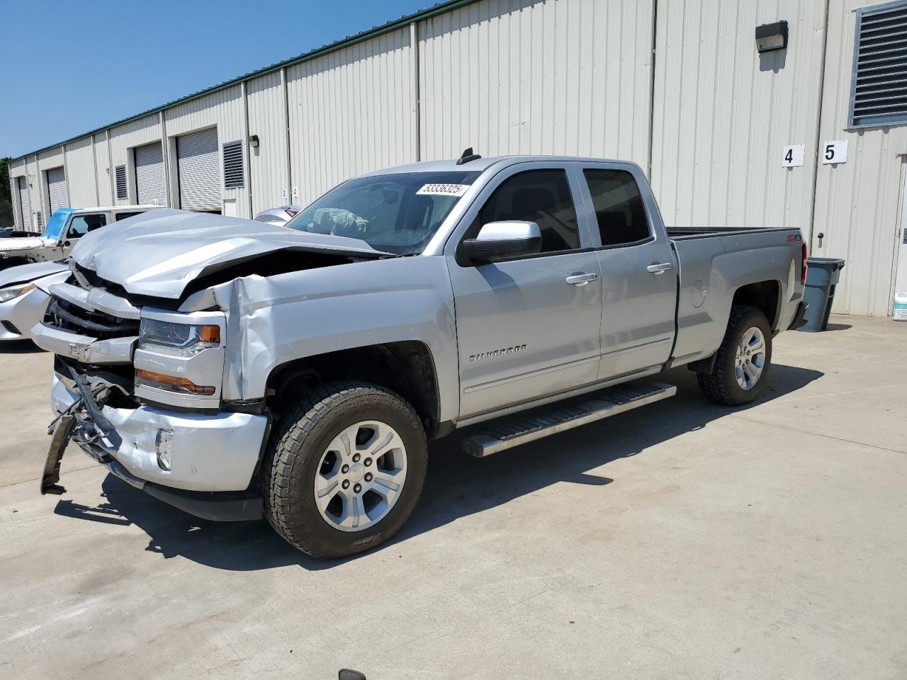 CHEVROLET SILVERADO K1500 LT