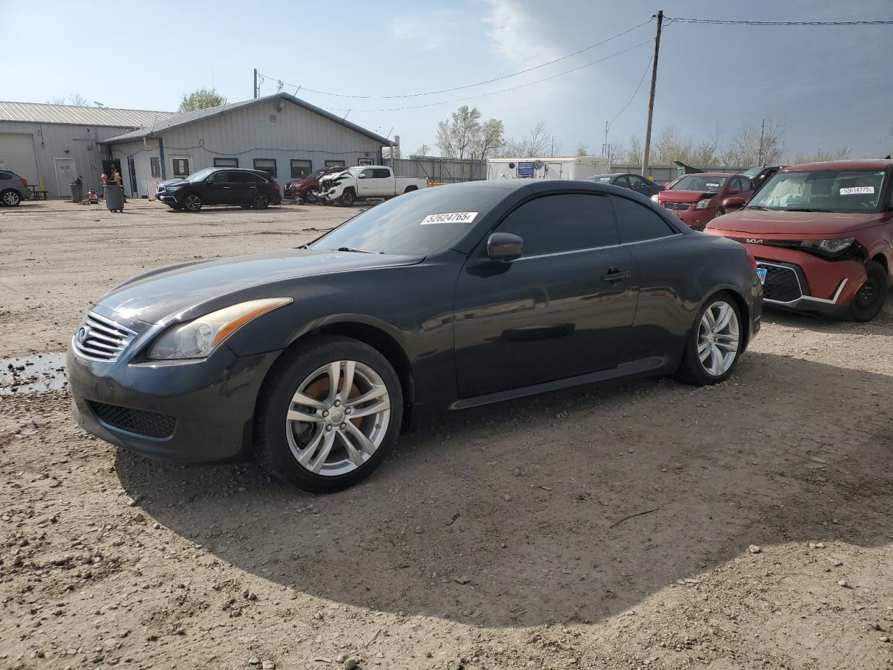 INFINITI G37 BASE