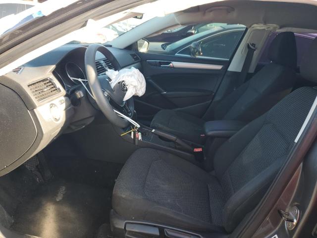 2016 VOLKSWAGEN PASSAT S - 1VWAT7A3XGC036216