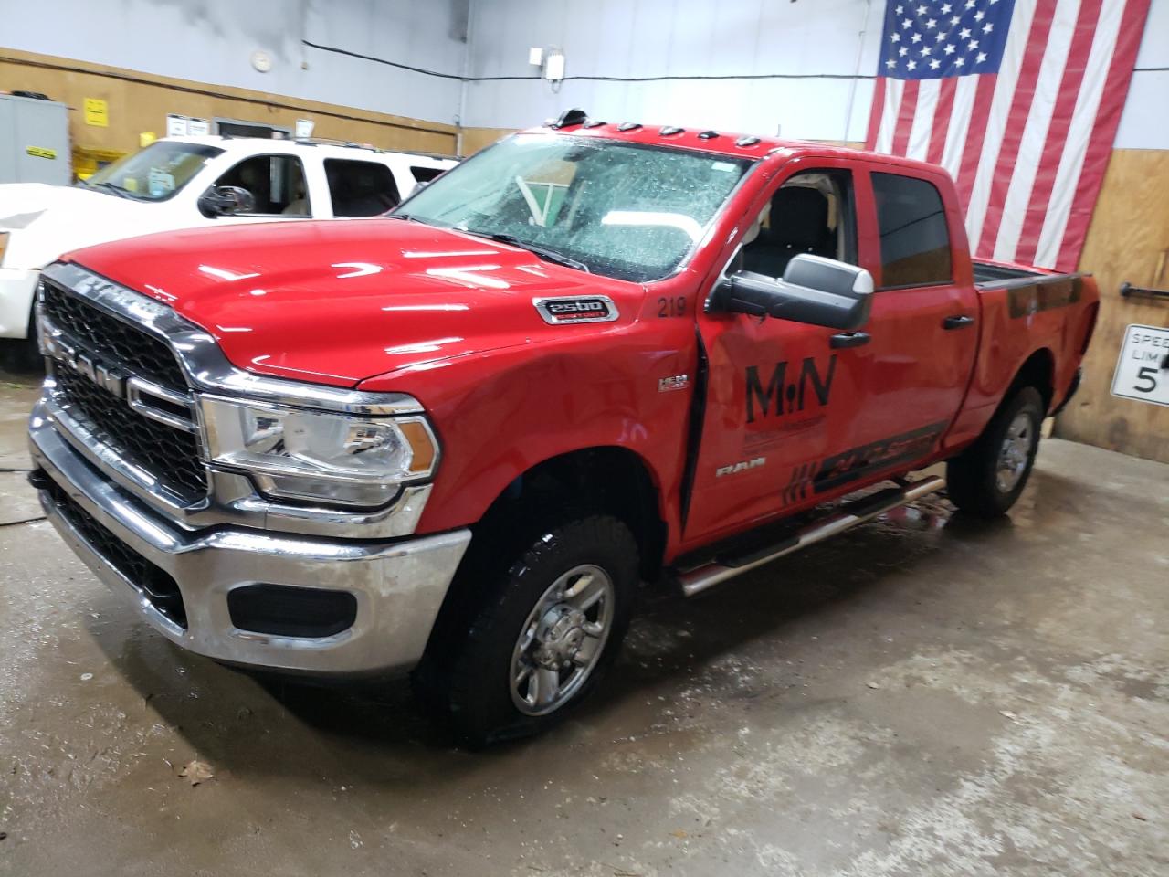 RAM 2500 TRADESMAN
