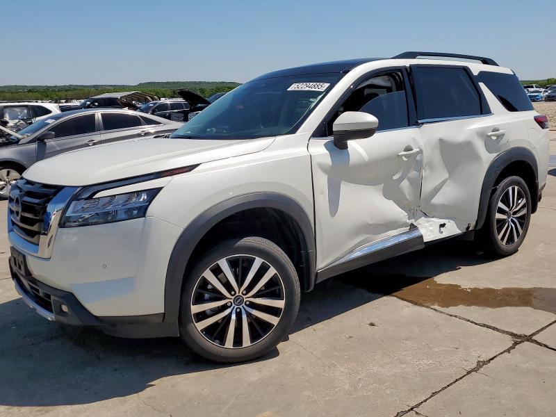 NISSAN PATHFINDER PLATINUM