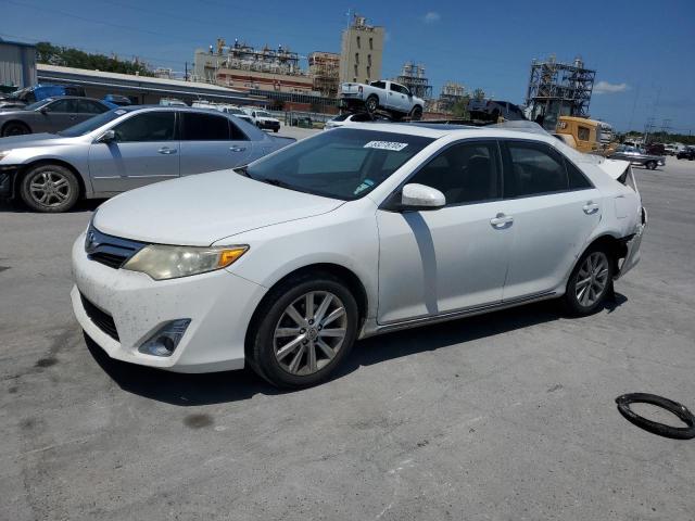TOYOTA CAMRY BASE