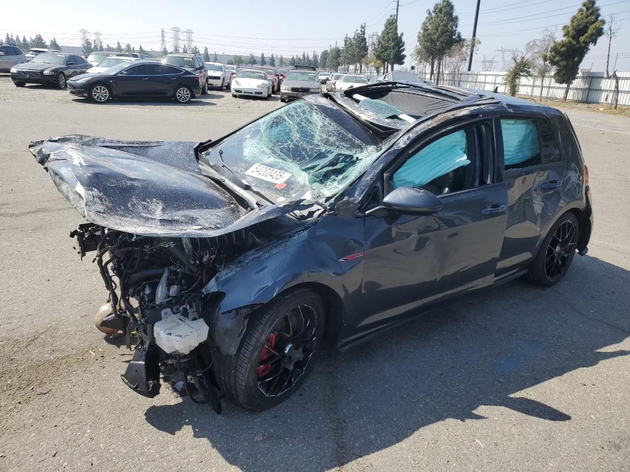 VOLKSWAGEN GOLF GTI S