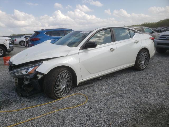 NISSAN ALTIMA SR