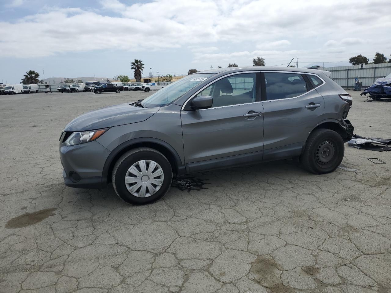 NISSAN ROGUE SPORT S
