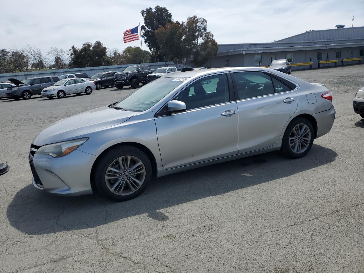 TOYOTA CAMRY LE