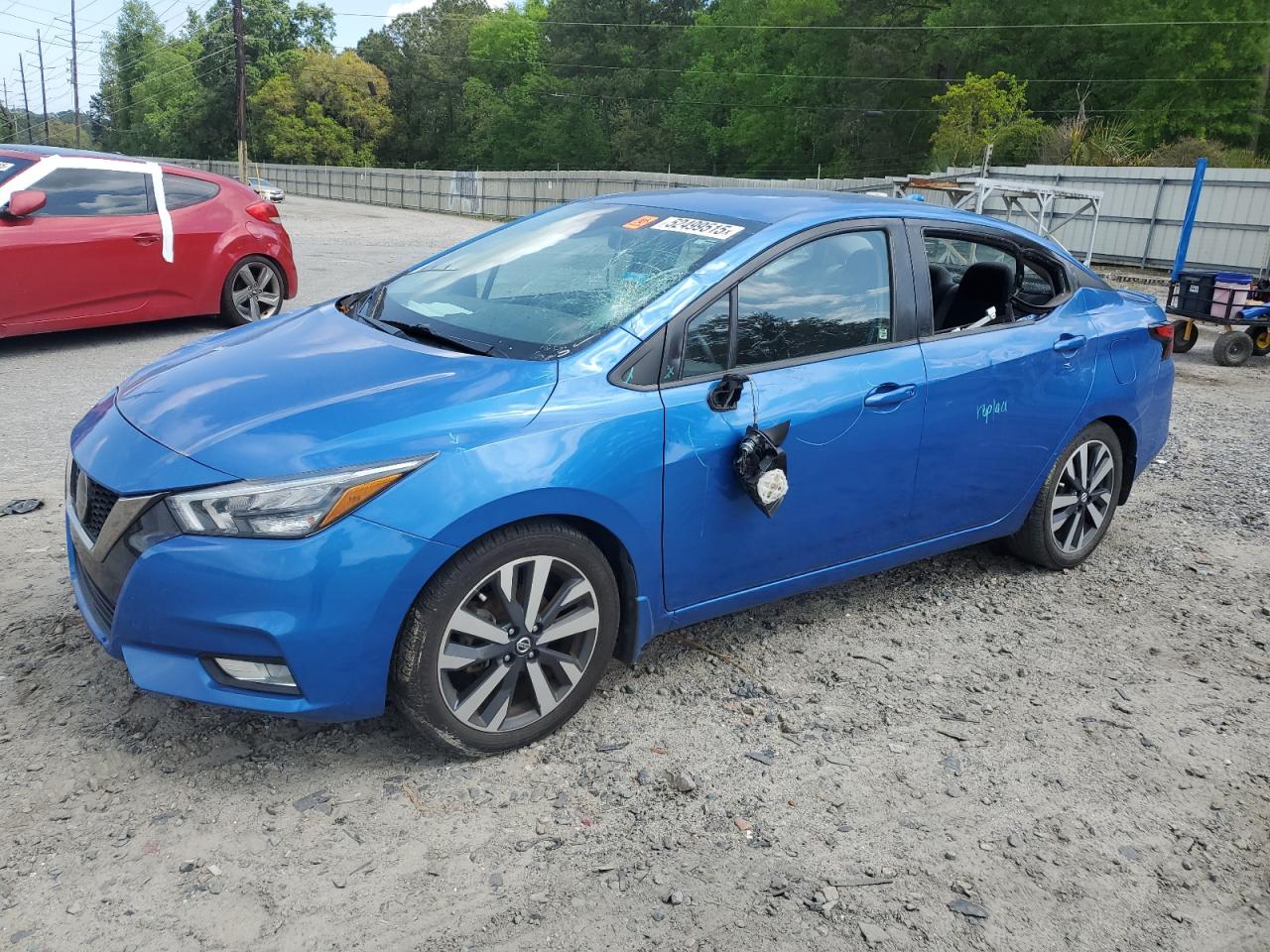 NISSAN VERSA SR