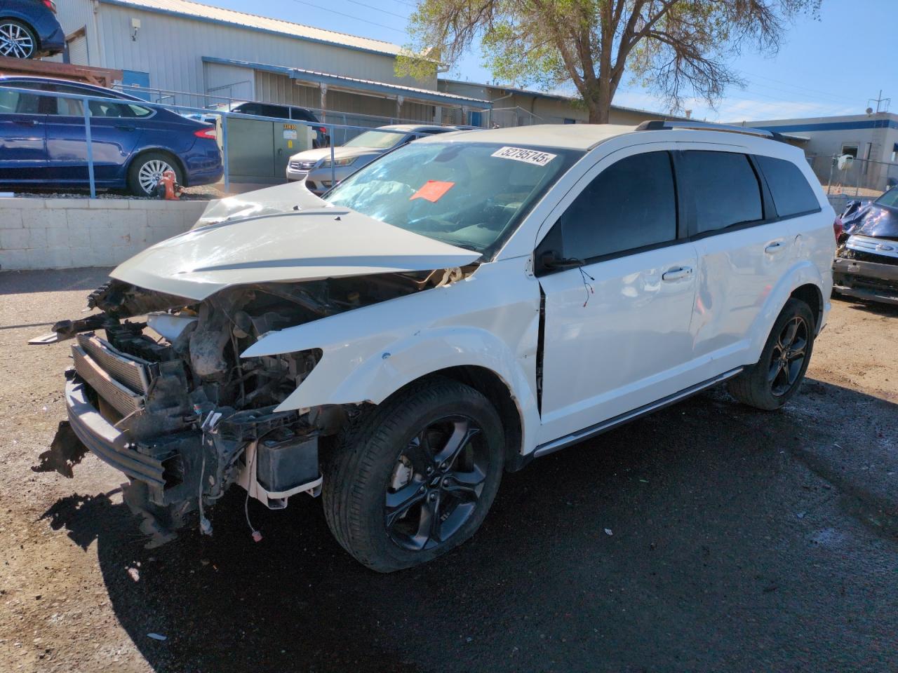 DODGE JOURNEY CROSSROAD