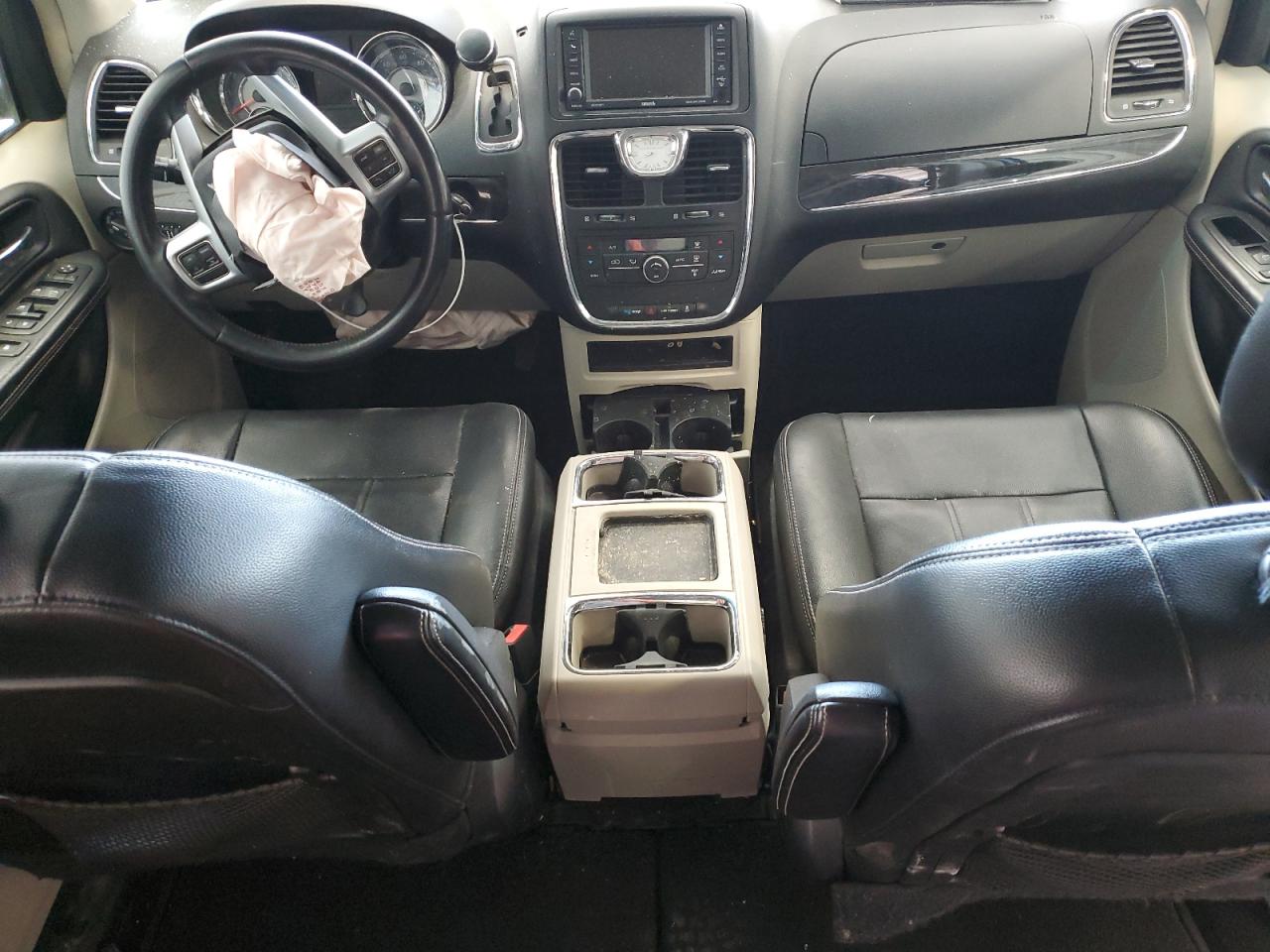 CHRYSLER TOWN & COUNTRY TOURING