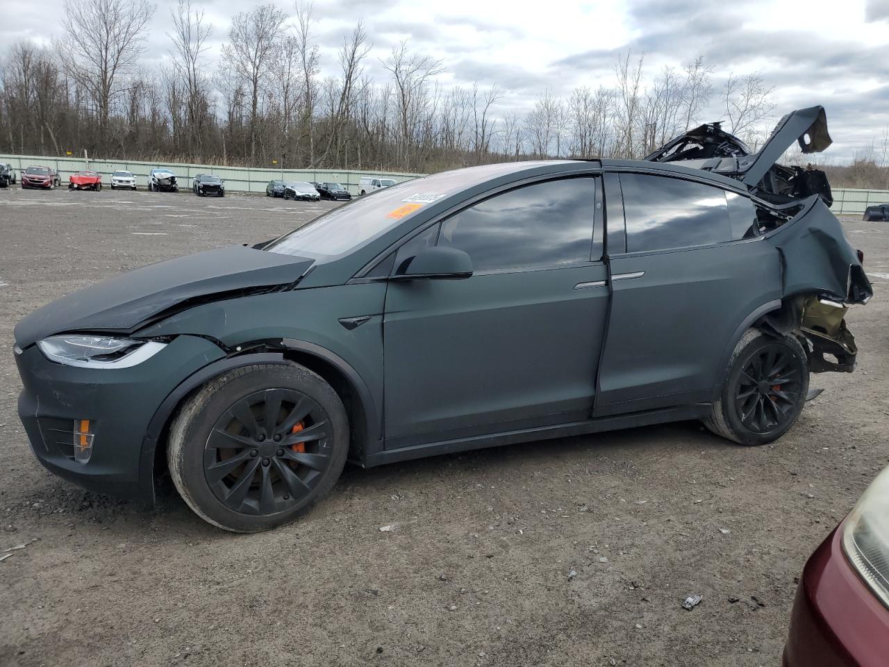 TESLA MODEL X