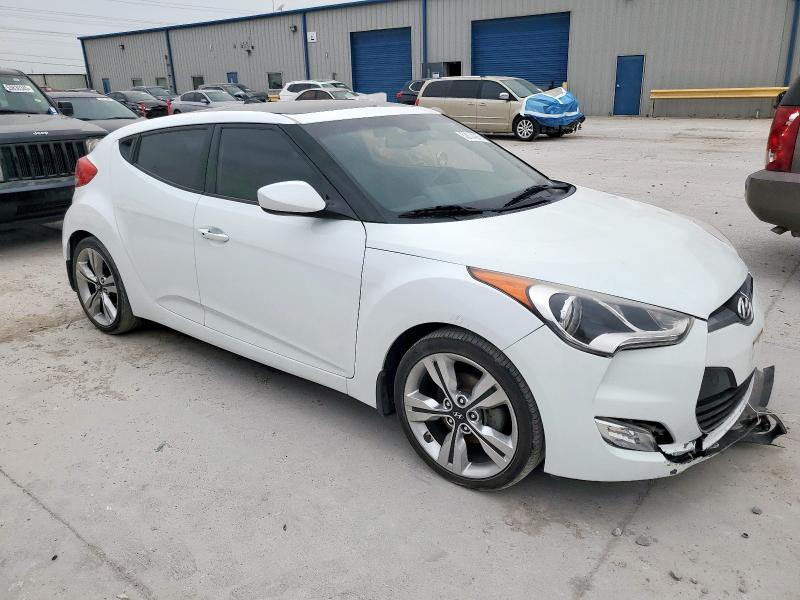 Vin: kmhtc6ad8hu312463, lot: 53574655, hyundai veloster 20174