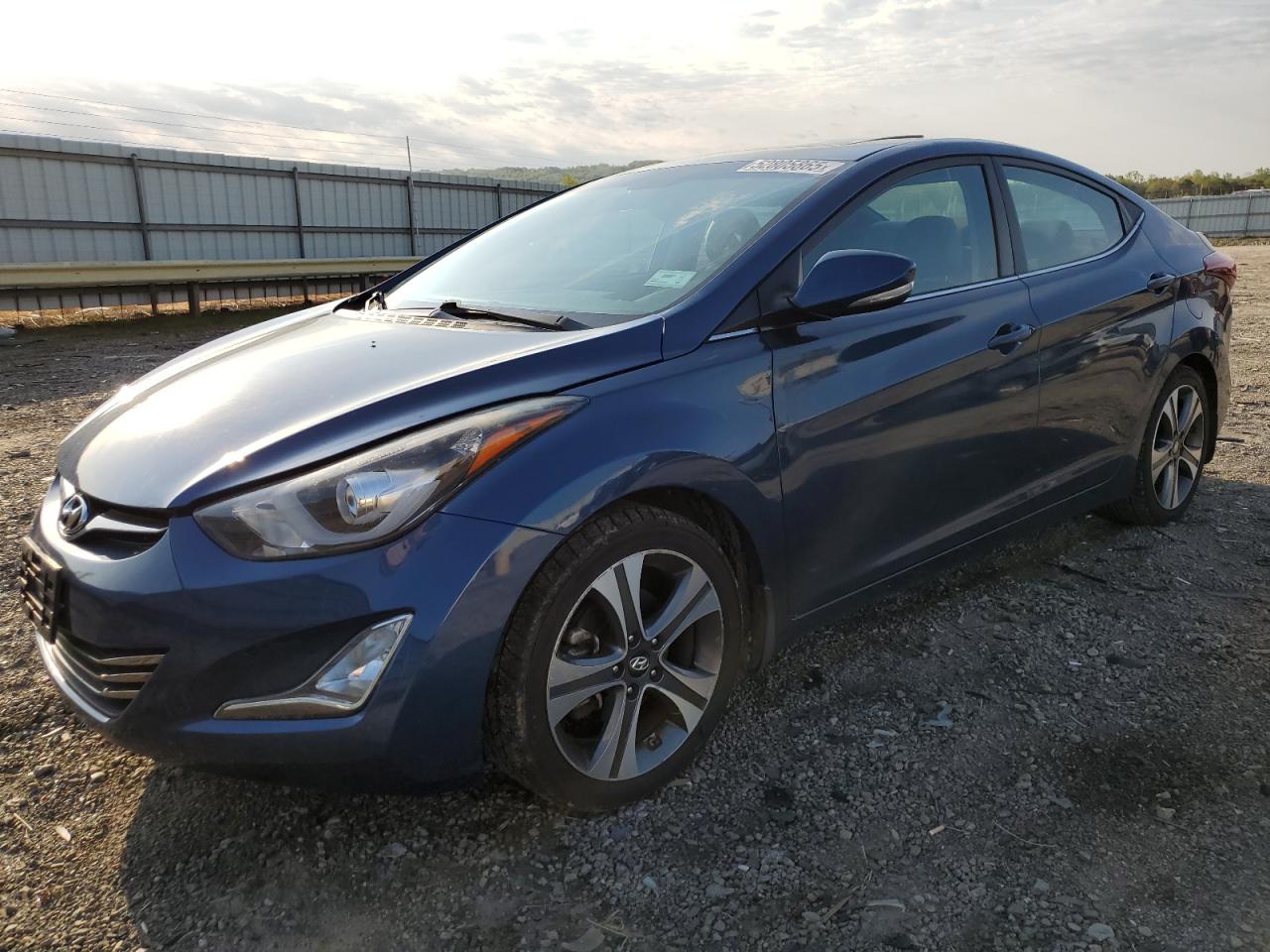 HYUNDAI ELANTRA SE