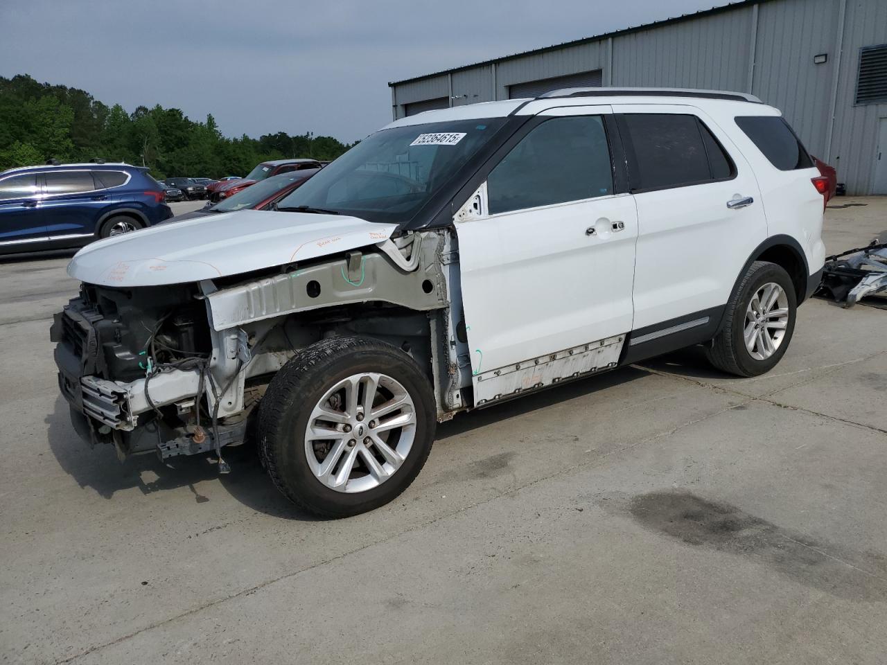 FORD EXPLORER 2016