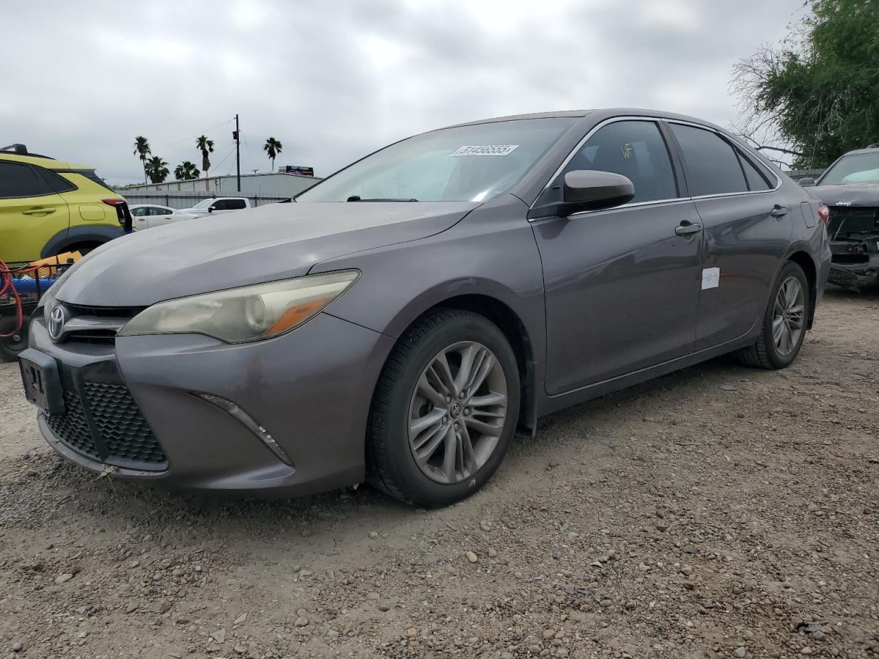 TOYOTA CAMRY LE