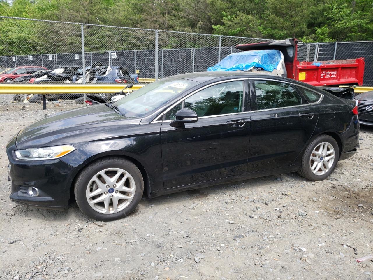 FORD FUSION SE