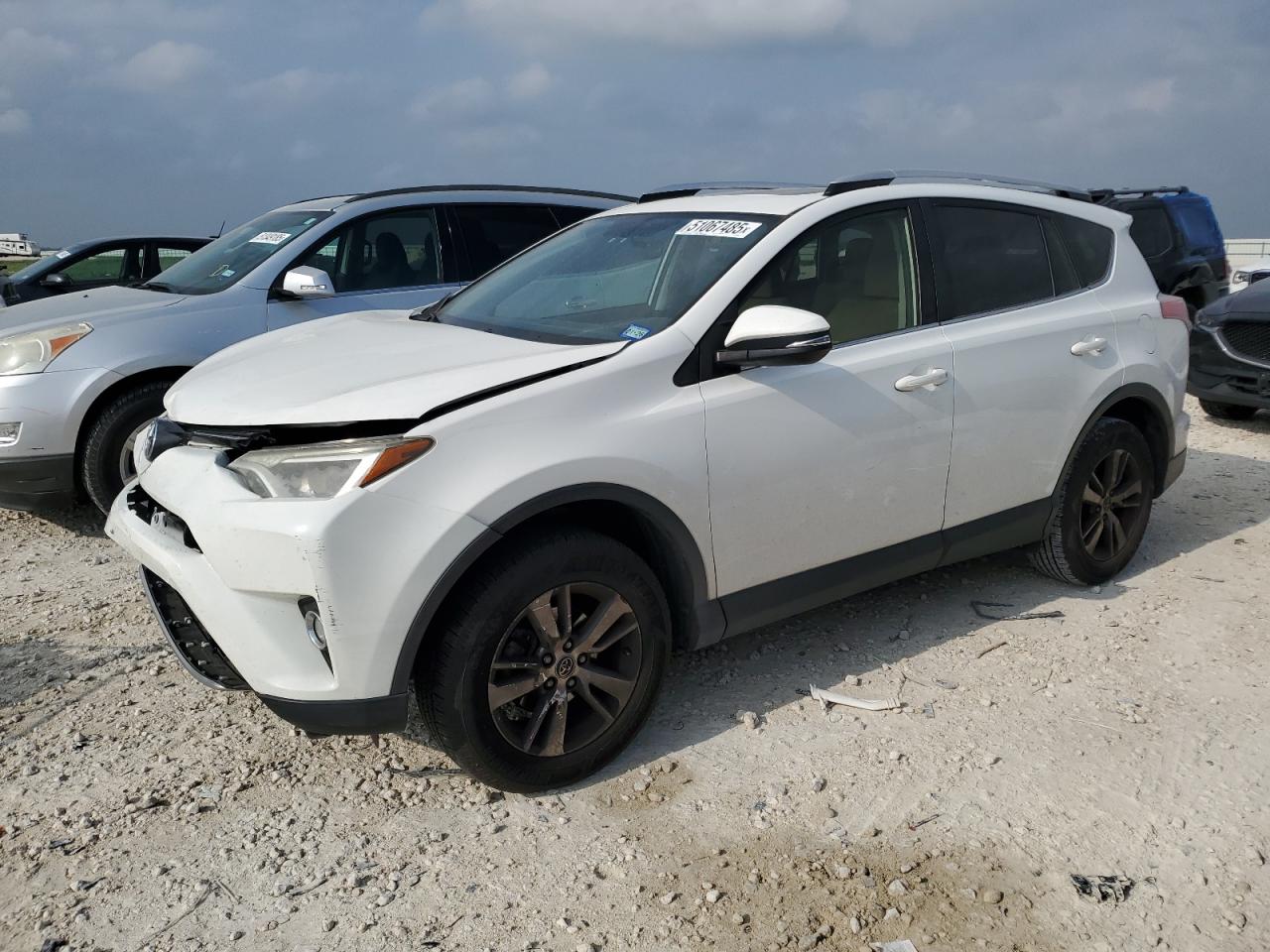 TOYOTA RAV4 XLE
