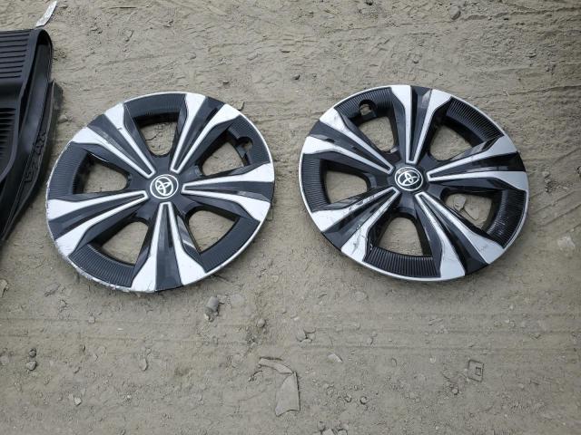 2024 TOYOTA BZ4X XLE JTMABACAXRA070914