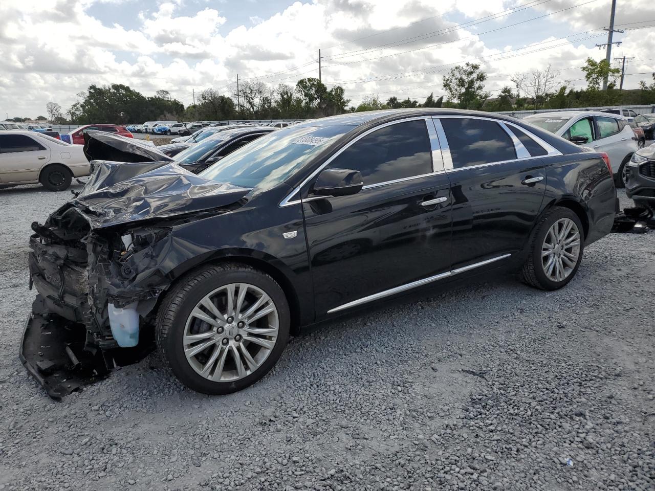 CADILLAC XTS LUXURY