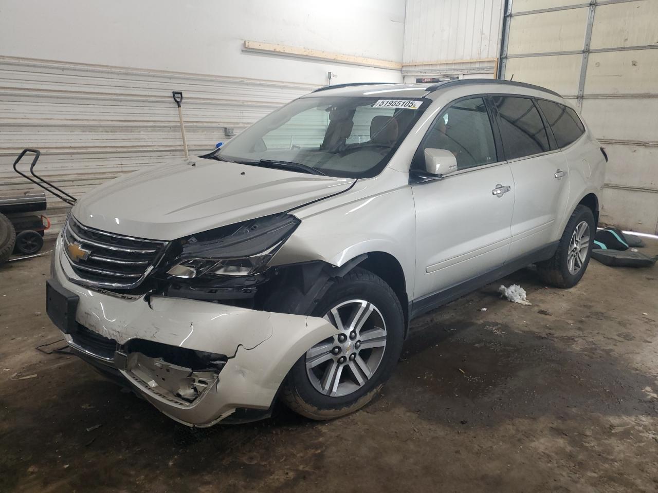 CHEVROLET TRAVERSE LT