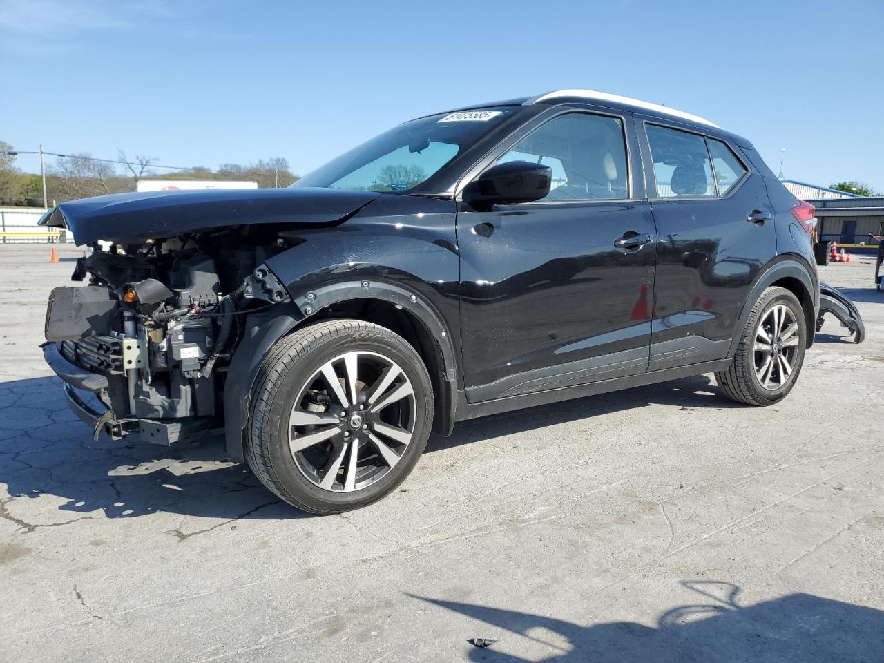 NISSAN KICKS S