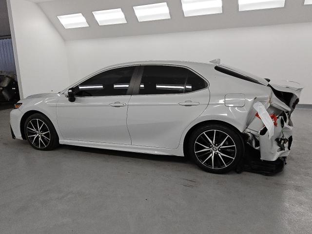 Vin: 4t1g11akxpu141111, lot: 48165465, toyota camry se night shade 20232