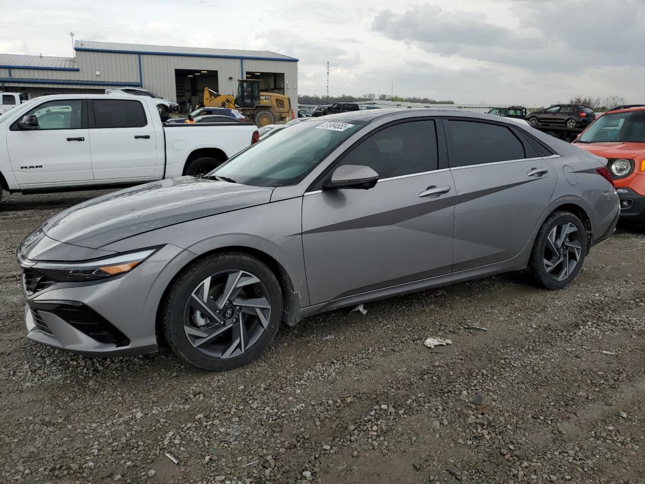HYUNDAI ELANTRA LIMITED
