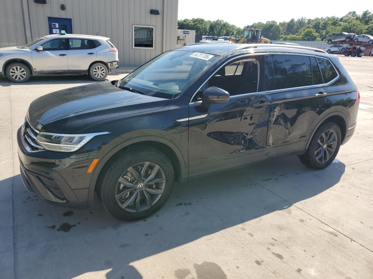 VOLKSWAGEN TIGUAN SE