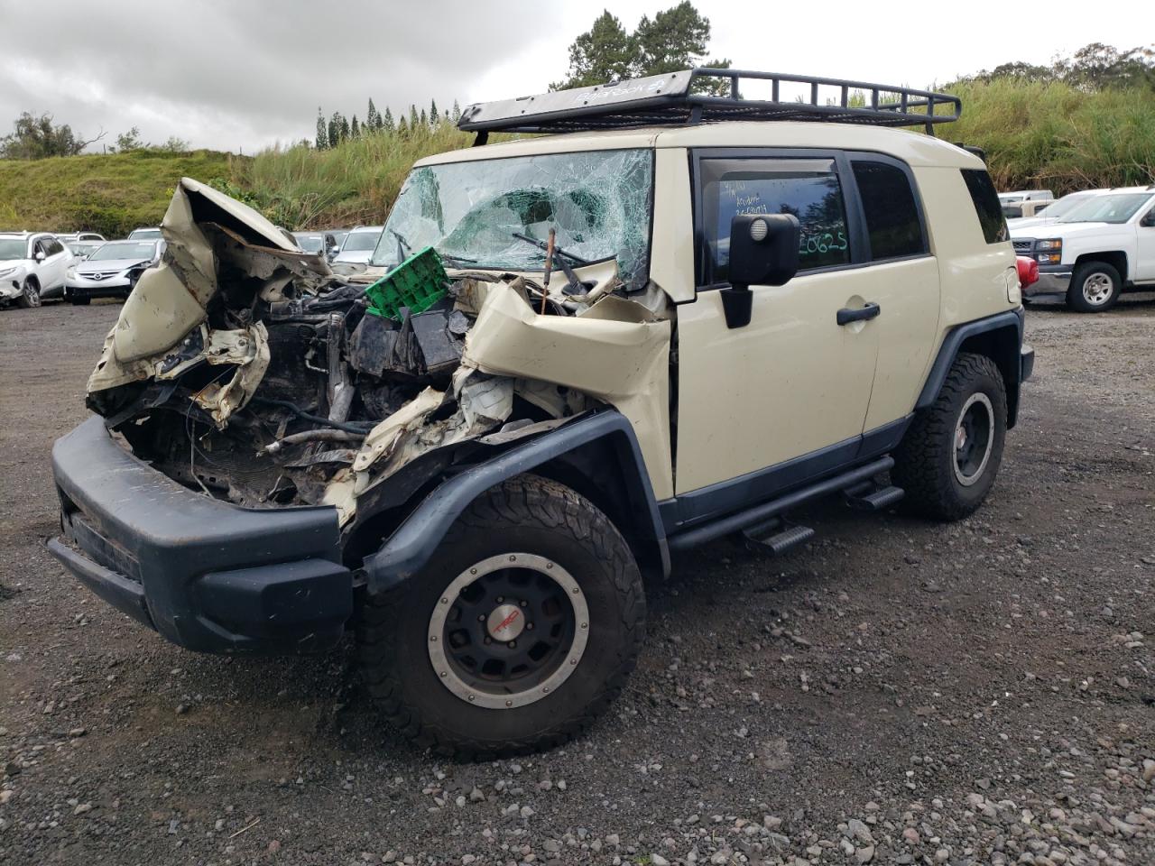 TOYOTA FJ CRUISER