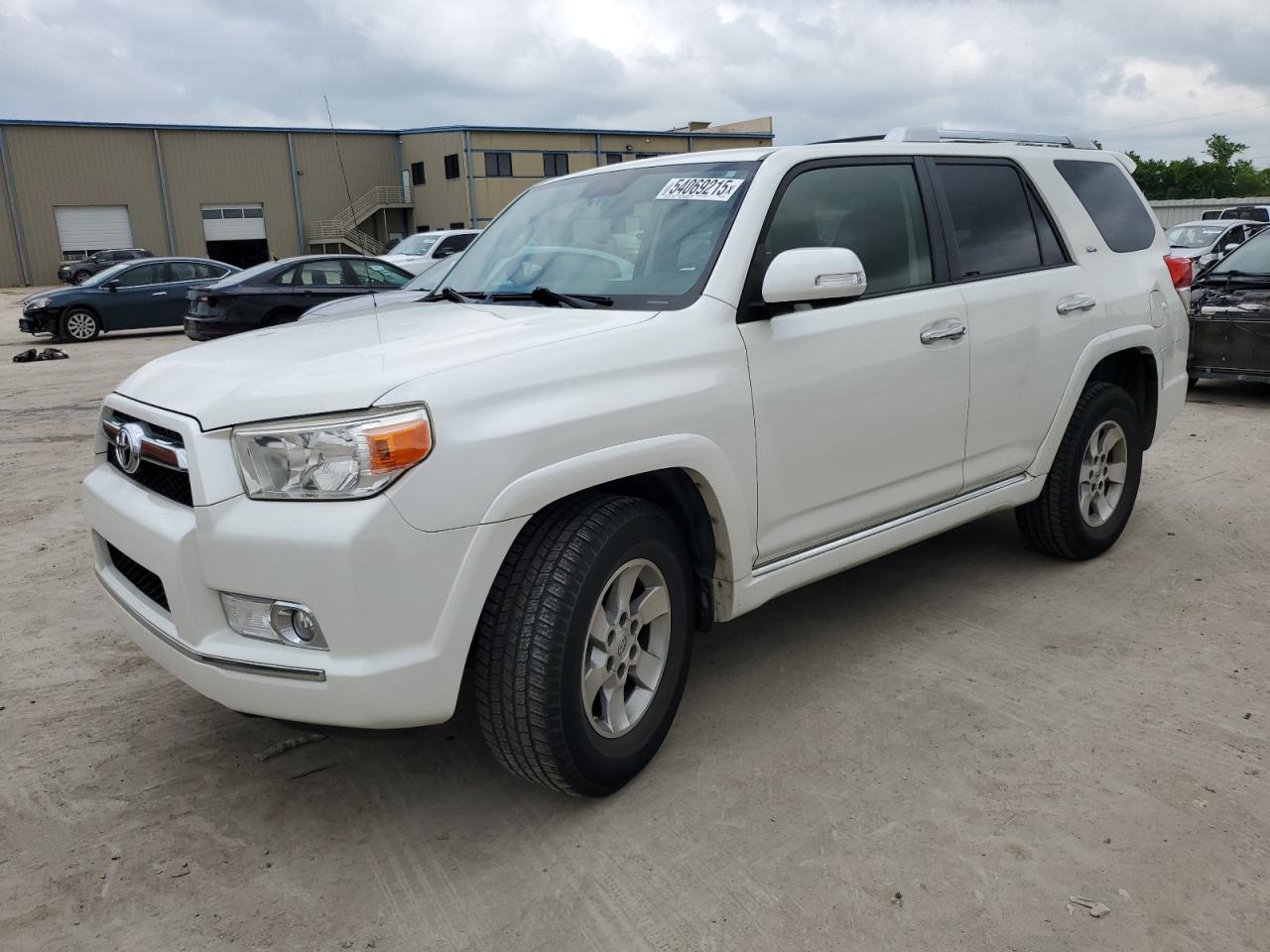 TOYOTA 4RUNNER SR5