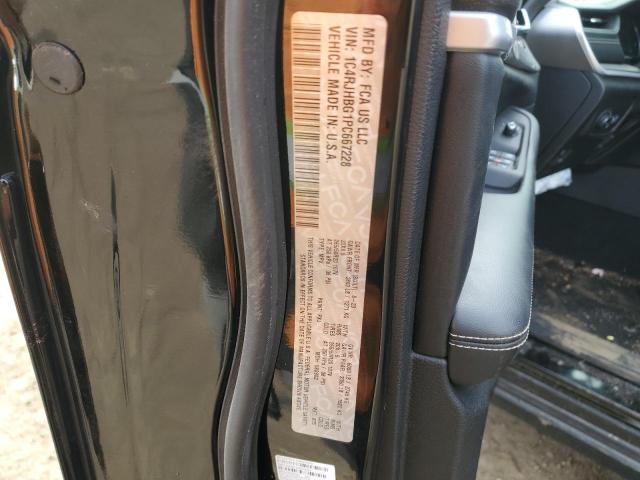 2023 JEEP GRAND CHER - 1C4RJHBG1PC667228