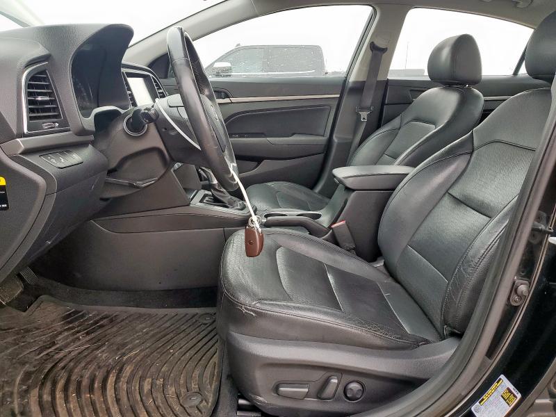 2017 HYUNDAI ELANTRA SE 5NPD84LF3HH011980