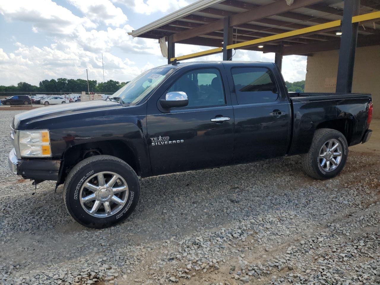 CHEVROLET SILVERADO C1500 LT