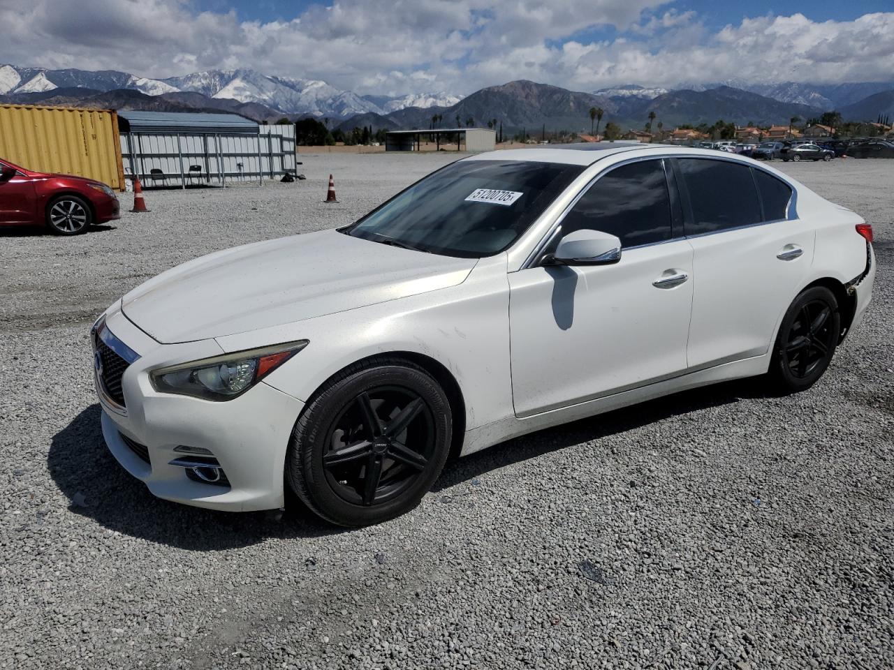 INFINITI Q50 BASE