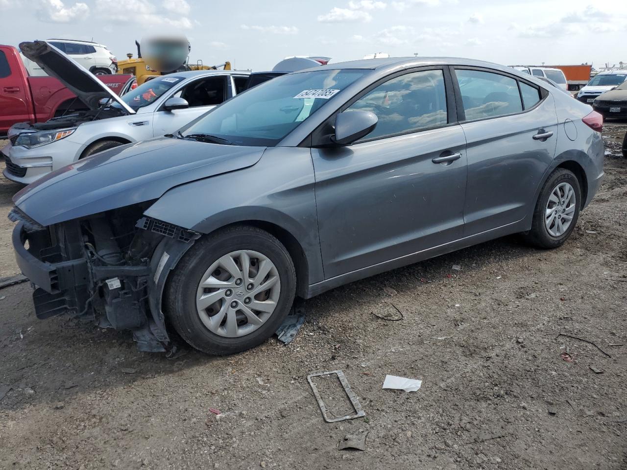 HYUNDAI ELANTRA SE