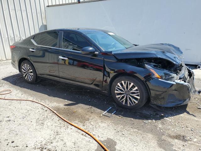 Vin: 1n4bl4dv1pn406420, lot: 52822875, nissan altima sv 20234