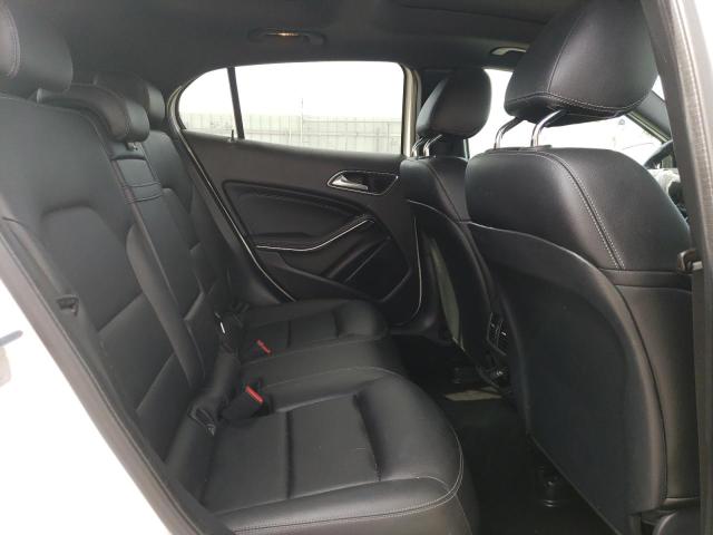 2019 MERCEDES-BENZ GLA 250 4M - WDCTG4GB2KJ581662