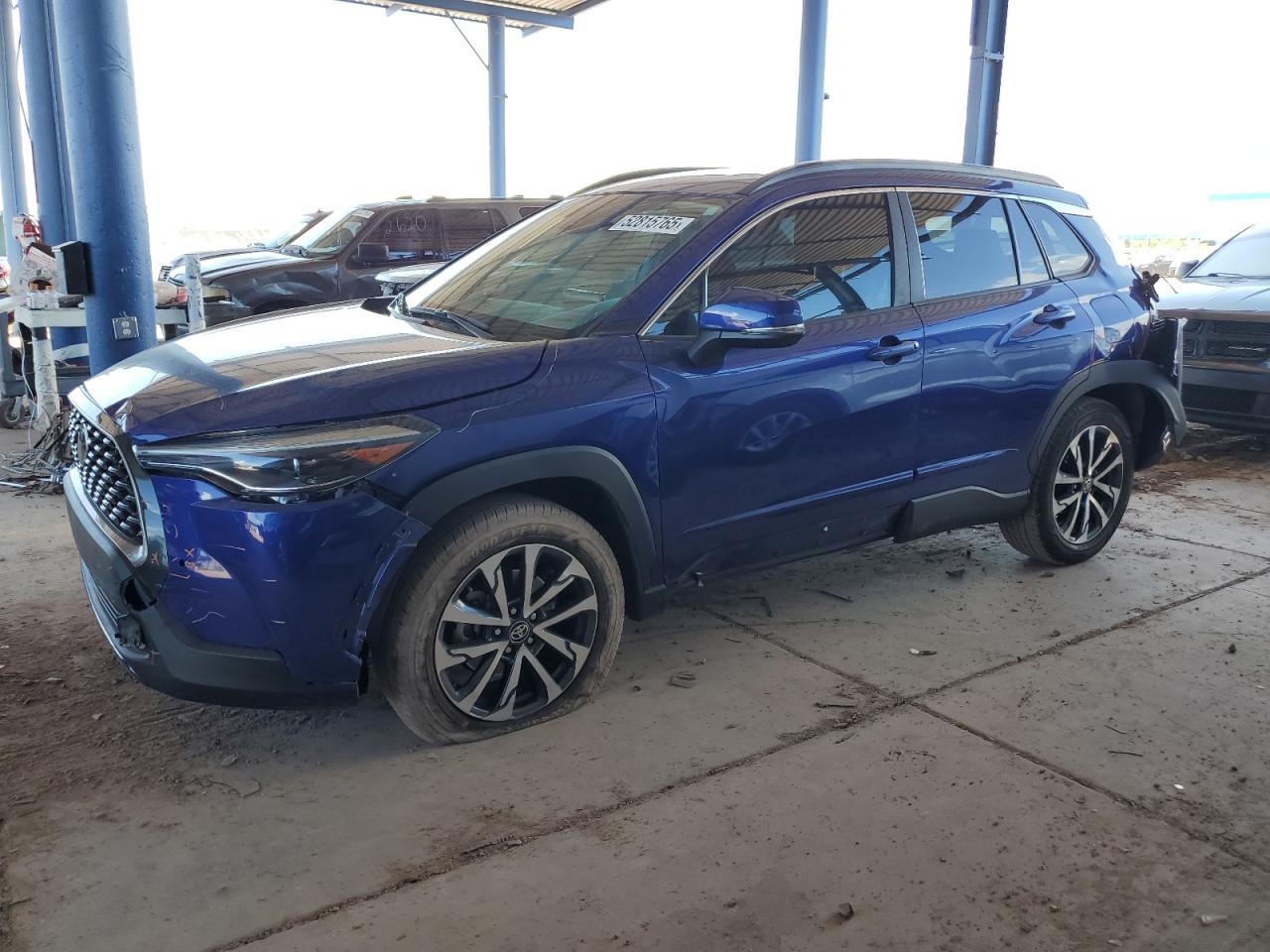 TOYOTA COROLLA CROSS XLE