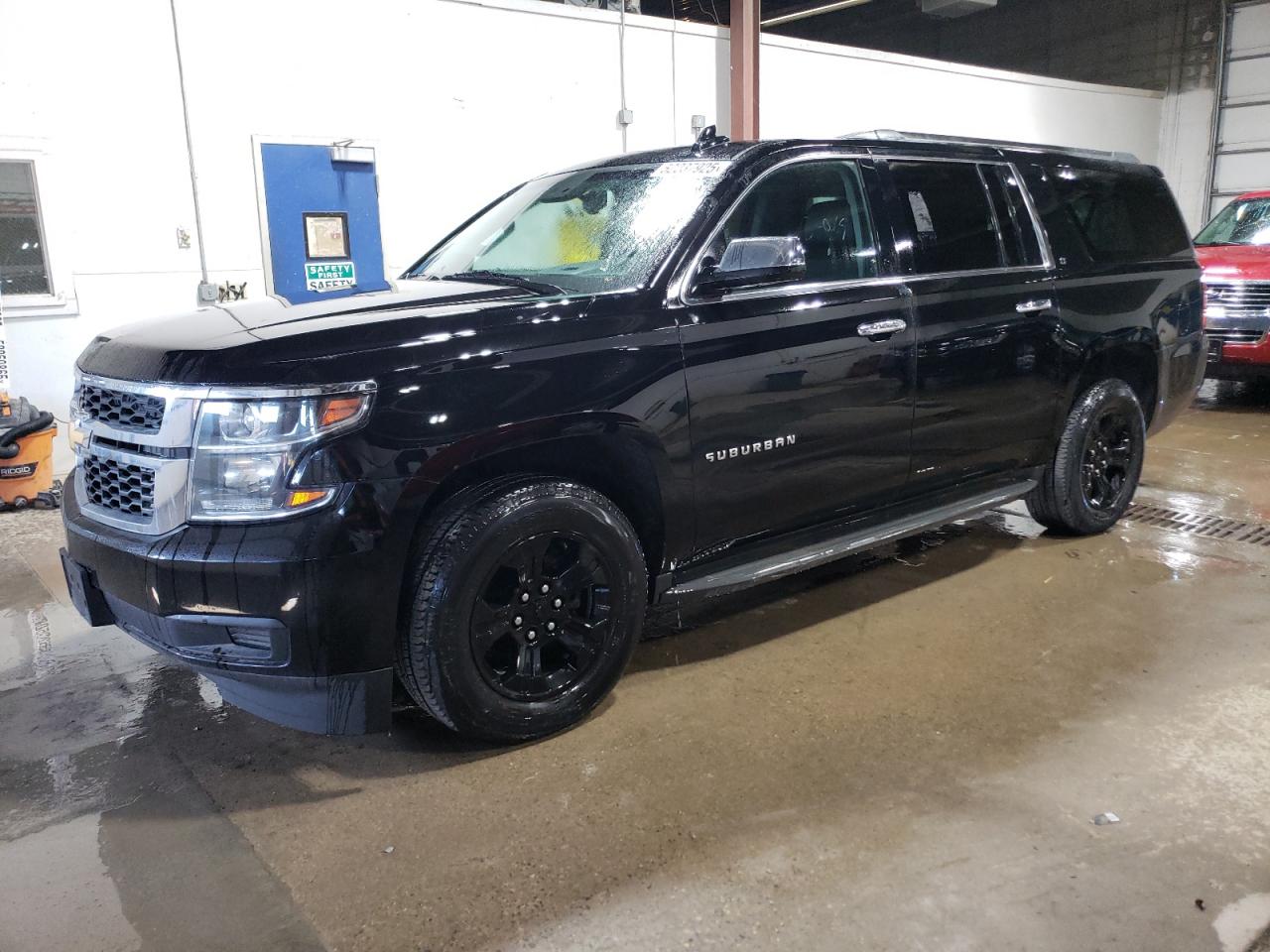 CHEVROLET SUBURBAN K1500 LT