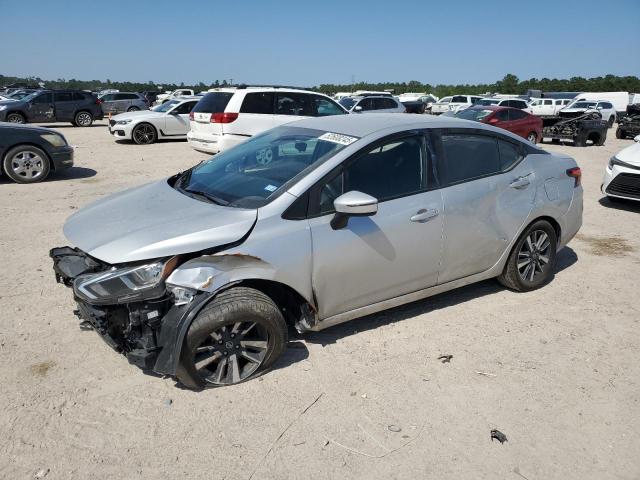 NISSAN VERSA SV